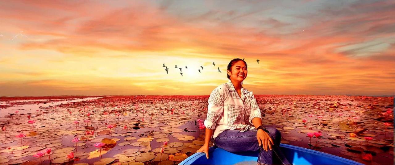 Bua Daeng Homestay Resort Kumphawapi Zewnętrze zdjęcie