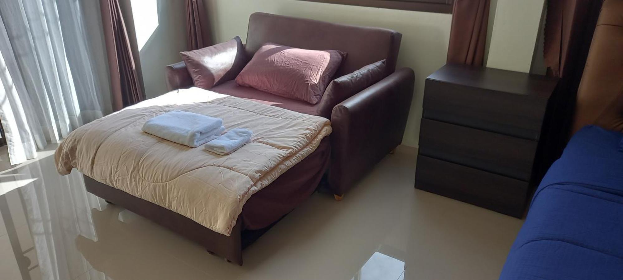 Bua Daeng Homestay Resort Kumphawapi Zewnętrze zdjęcie